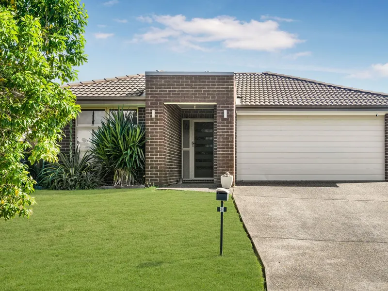 The Perfect, Boutique, Peaceful Family Home!!