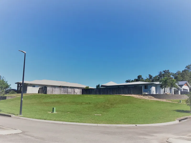 Corner Home Site - Spyglass Hill