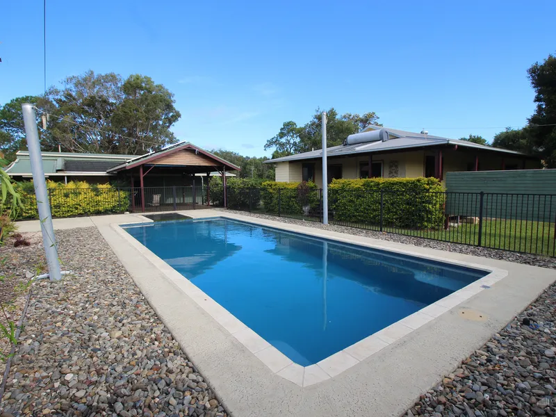 SOLD! At Auction by Fiona Beamer - Charming Homestead, Poolside Acreage and the Beach in 20 minutes!