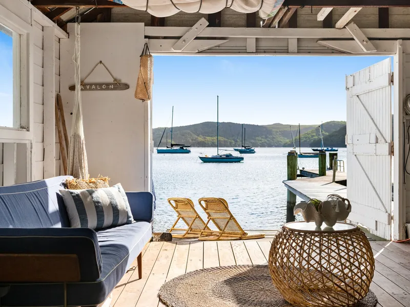 Deep Waterfront Luxury on Pittwater - The Ultimate Lifestyle 