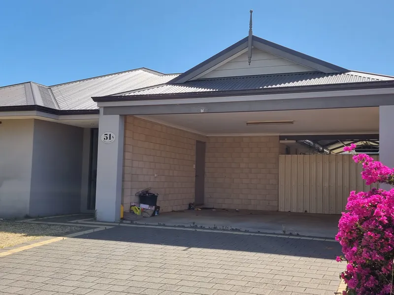 3 Bedroom Small Family Home