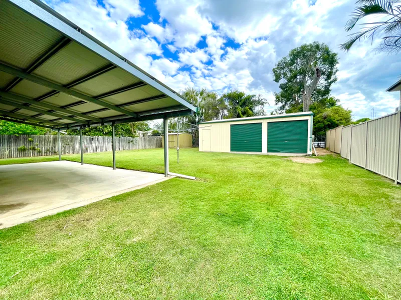 MASSIVE SHED, LOVELY KITCHEN AND FRESHLY PAINTED