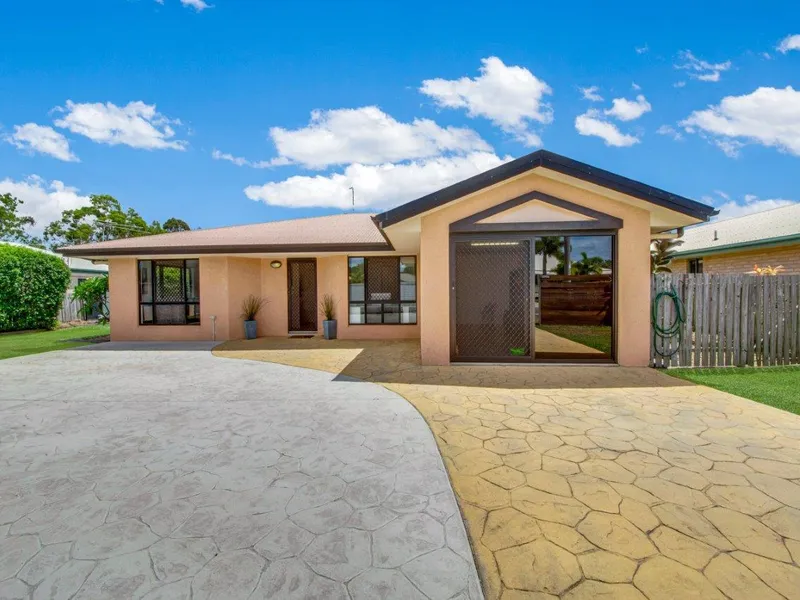 Do you Want a Big Shed and Love to Entertain??? Stop Looking - Here it is!