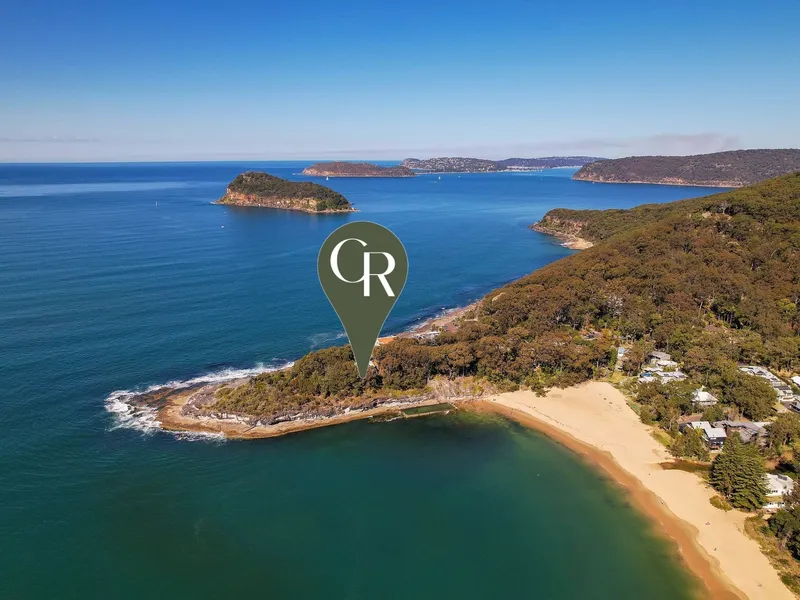 Iconic Pearl Beach Oceanfront!