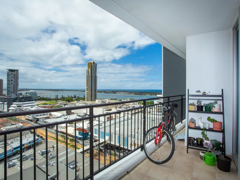 Great CBD apartment ideal for an investor or owner occupier