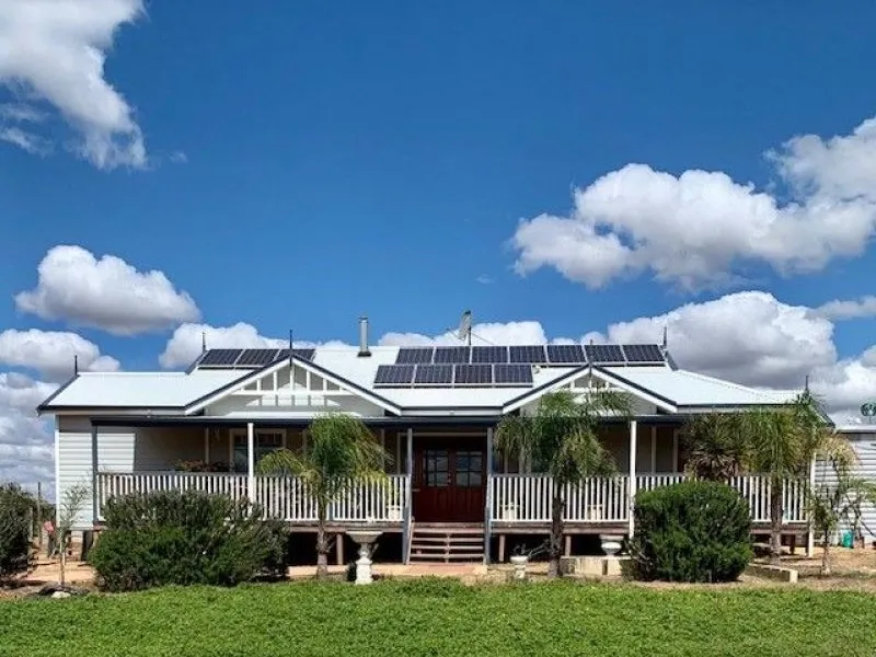 Hobby Farmers Delight 13.5 acres in Black Boy Springs Estate