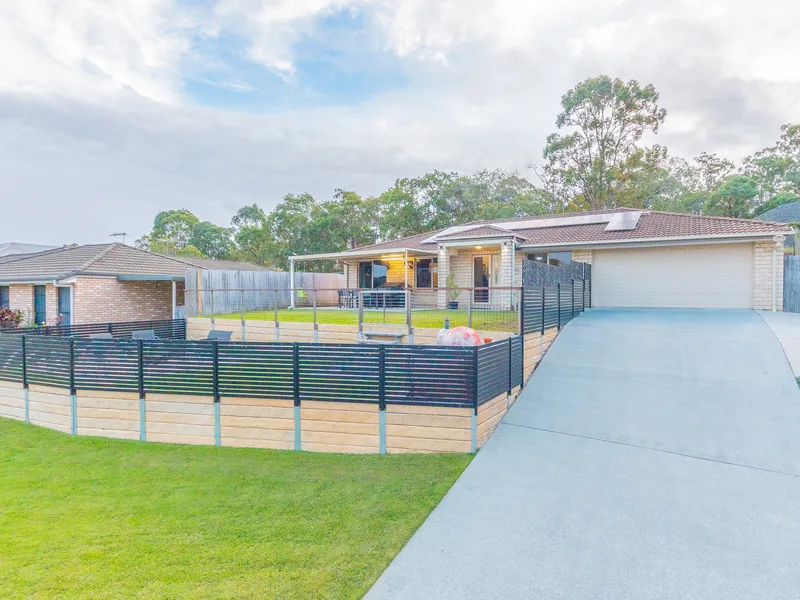 Stunning 4 Bedroom Home in quiet Cul-de-sac