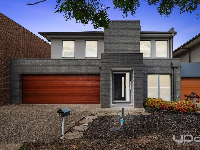 LUCKY 8 IS YOUR PLACE