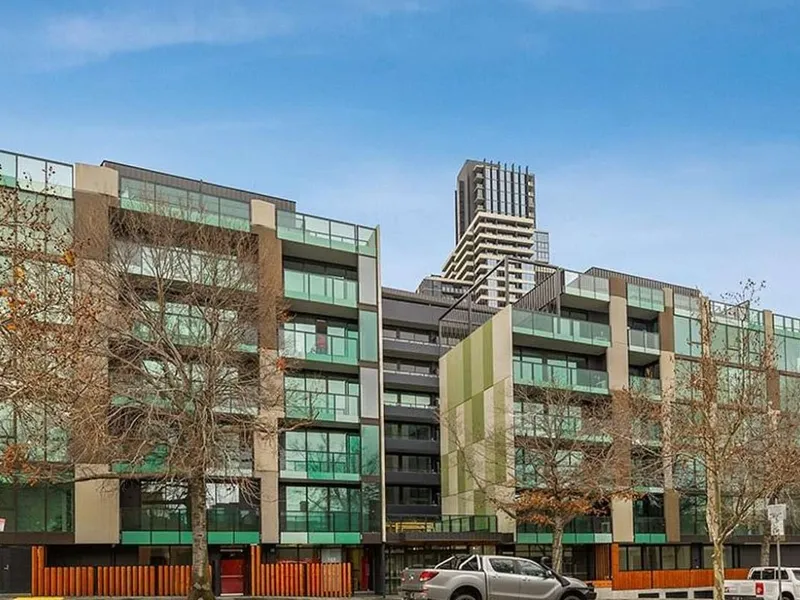 ***Luxury 2 bedroom 2 bathroom apartment with 1-2 car garage, from $400pw, APPLY NOW!***