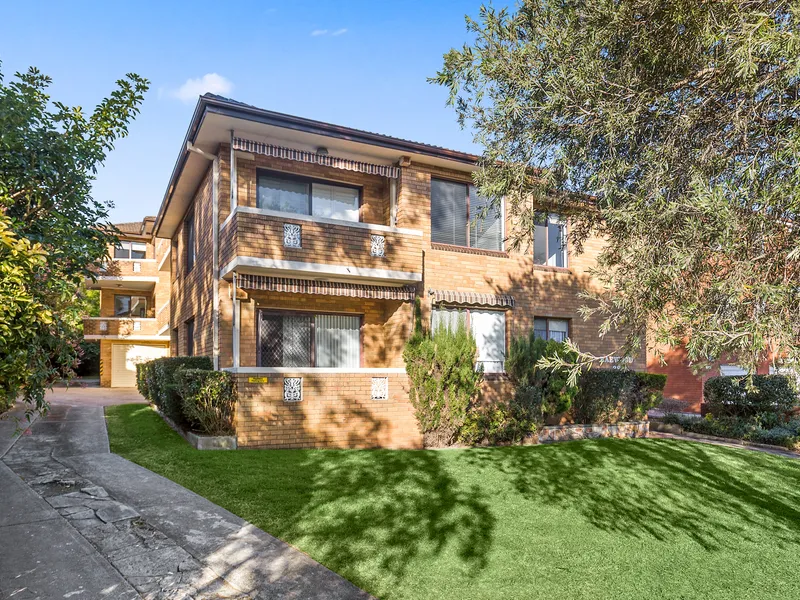 Rare & Unique Four Bedroom Apartment