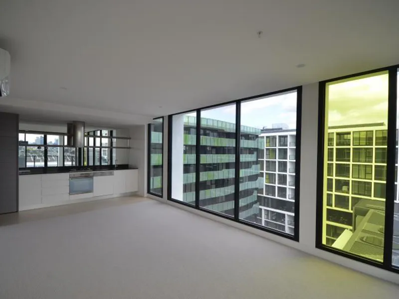 Corner apartment - Best in the block
