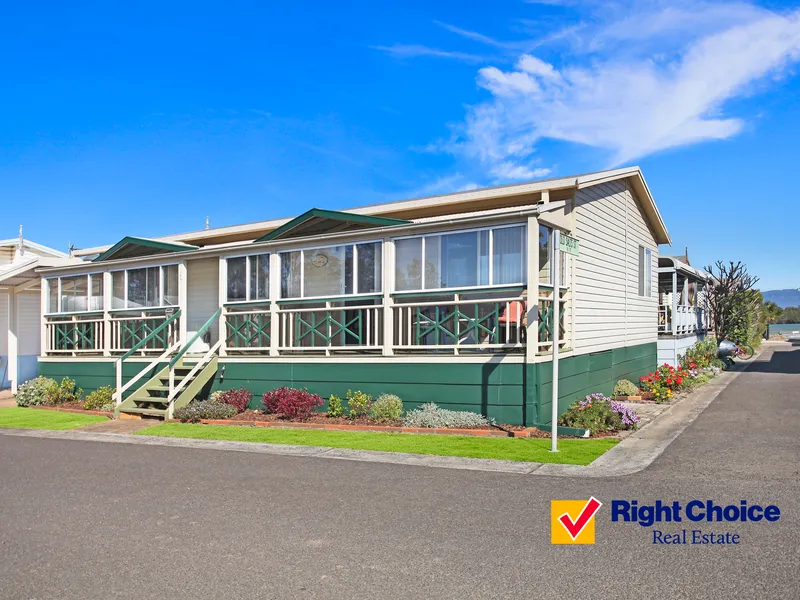 Love a Lakeside Lifestyle