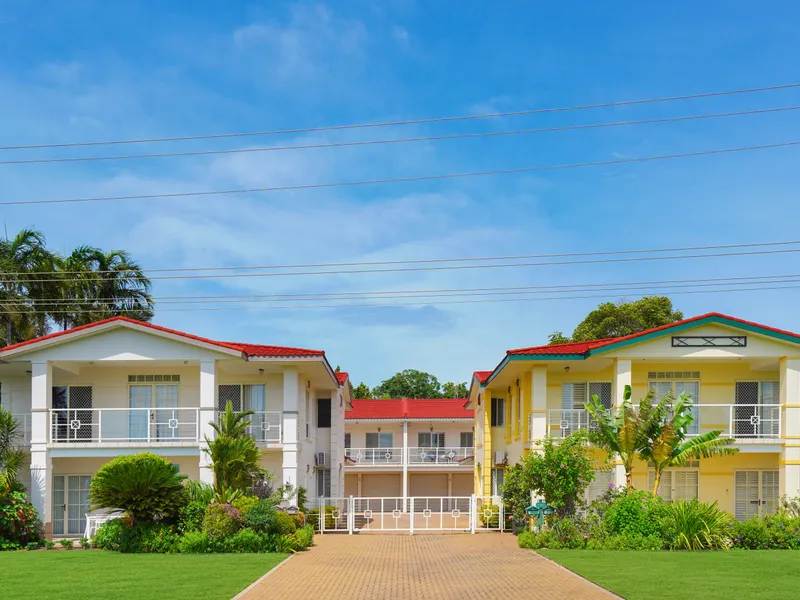 EAST POINT ROAD – PRIME LOCATION!