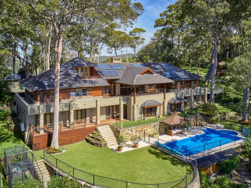 World Class Estate Showcasing a Northern Pittwater Panorama