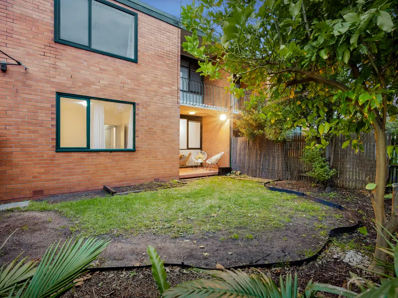 Coveted Courtyard Living to Make Your Own