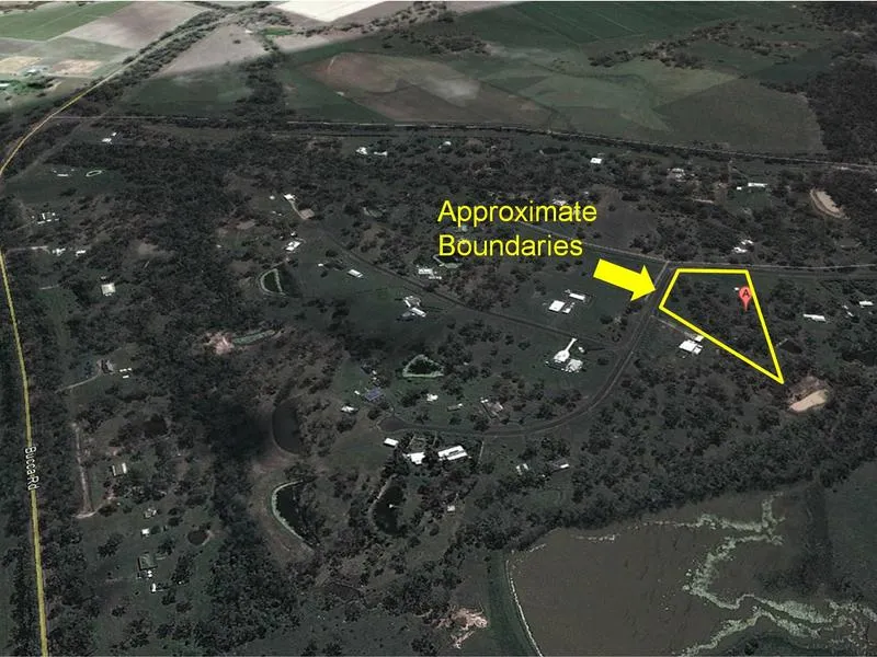 5 ACRES OF COUNTRY LIVING