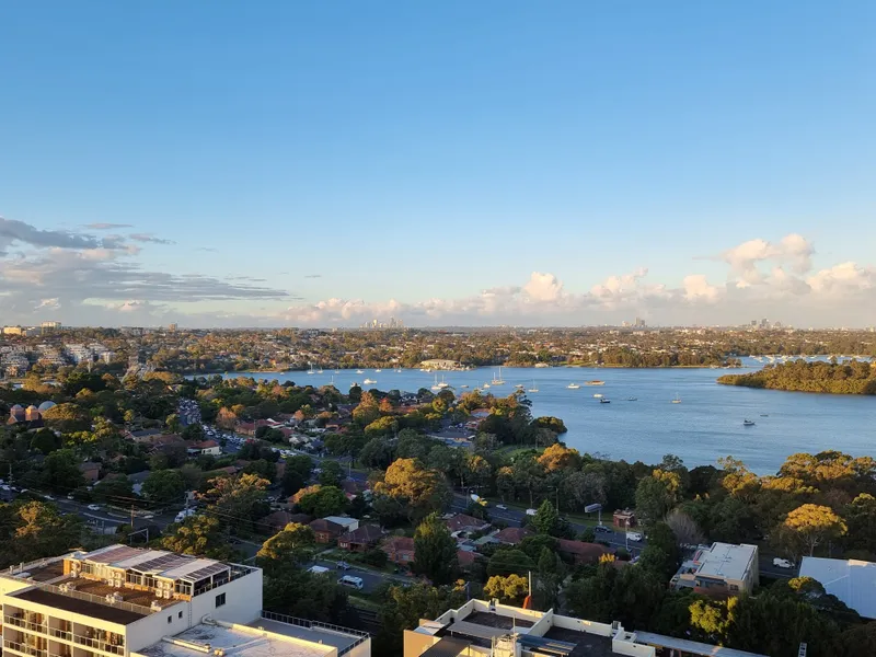 Brand new ready to move in!