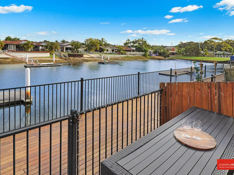 Mooloolaba Canal Townhouse - Fully Furnished!