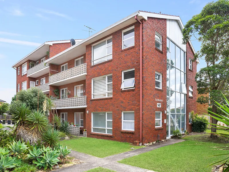 Fantastic apartment in enviable lifestyle location