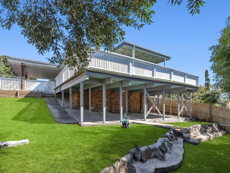 On The Level – With Views to Ocean