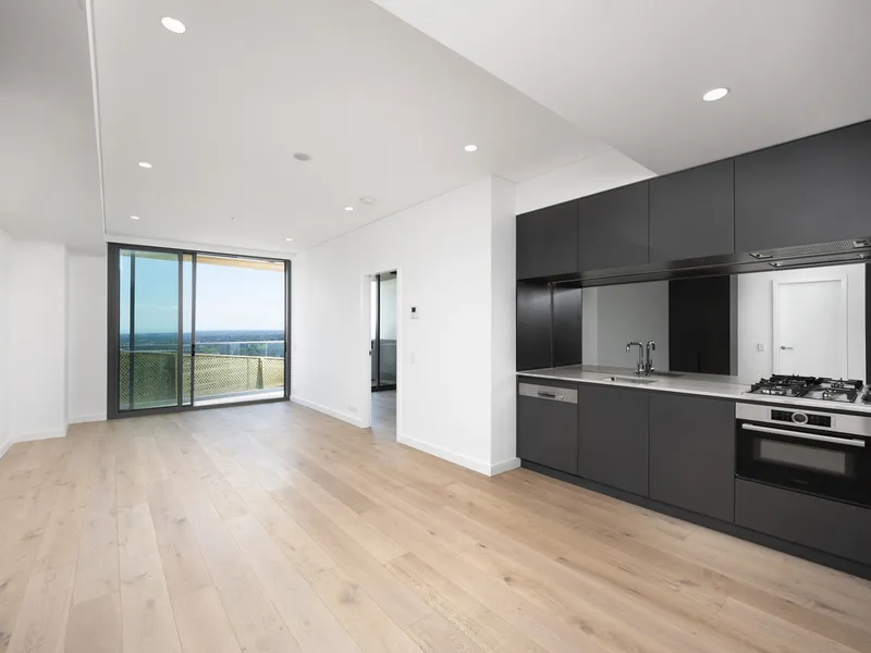 Luxury One Bedroom Apartment With Water Views
