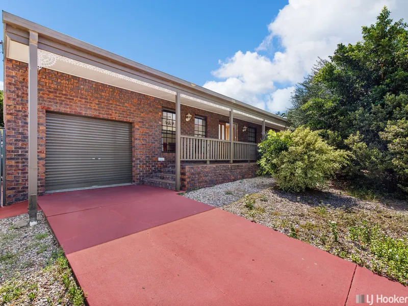 PERFECTLY SUITED AND SITUATED HOME