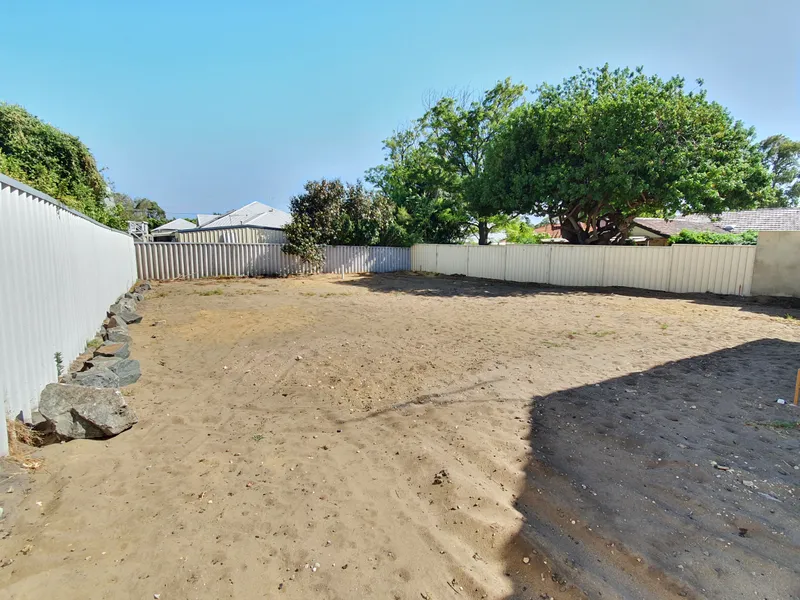 Large lot in quiet street