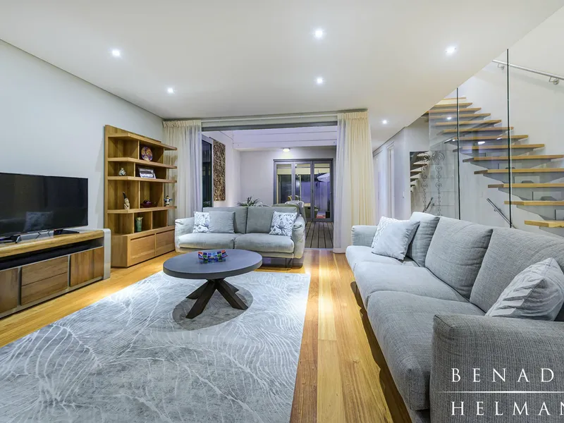 Deluxe Urban Home