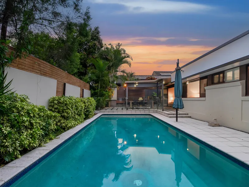 Epitome of lifestyle appeal at exclusive address