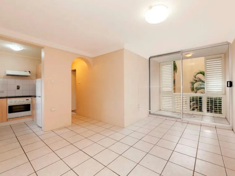 2 Bedroom unit in Kangaroo Point