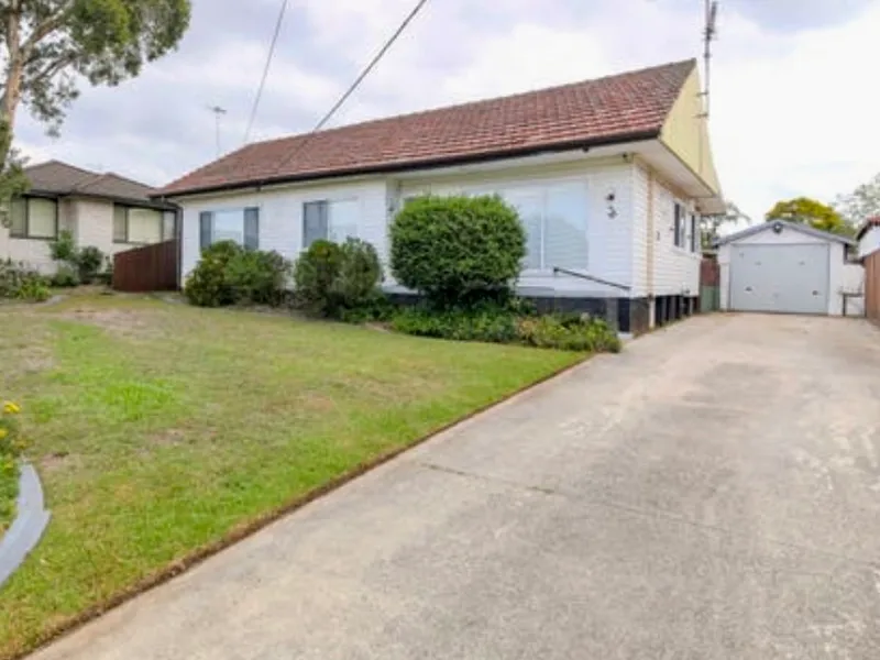 4 Bedroom House in Ideal Location