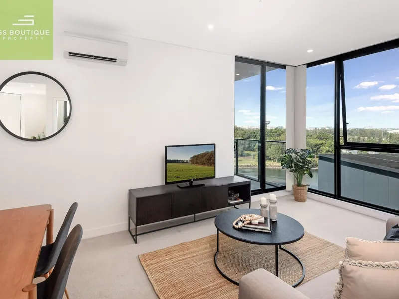 Lovely Corner Position Apartment with River View