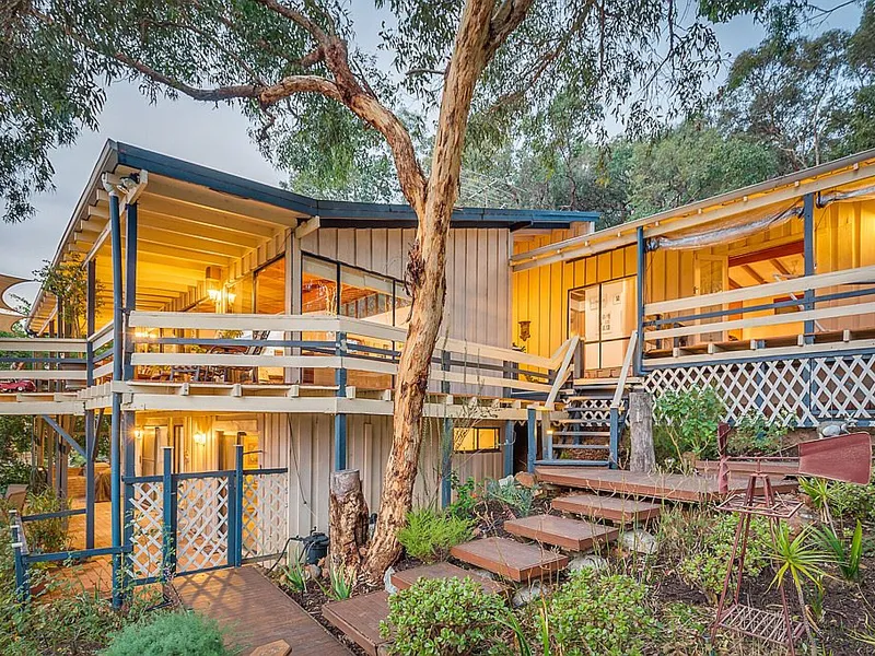 Your very own slice of paradise with captivating views