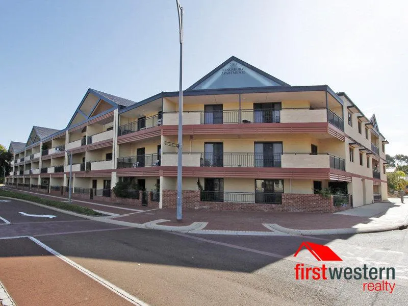 BEAUTIFULLY APPOINTED 3x2 APARTMENT IN JOONDALUP CBD