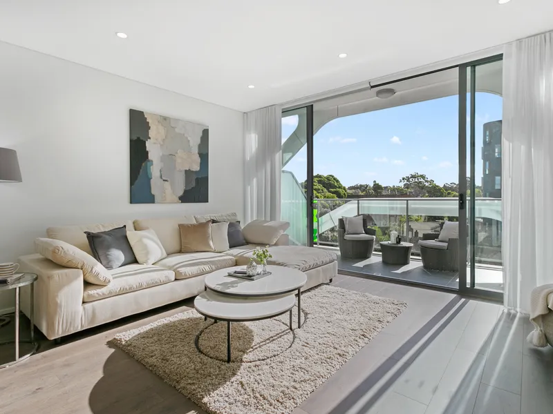 First class living in prime location