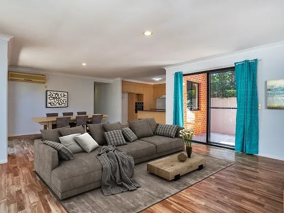 Freestanding Family Home in River Springs Country Club