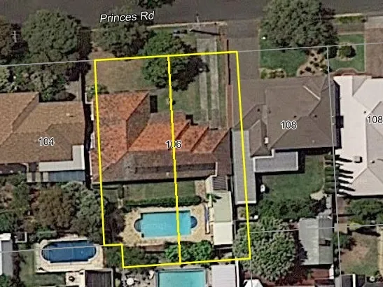 OPPORTUNITY KNOCKS! BUILD YOUR DREAM HOME