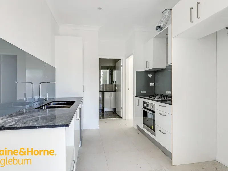 Modern & Spacious Granny flat! Won't last long! 