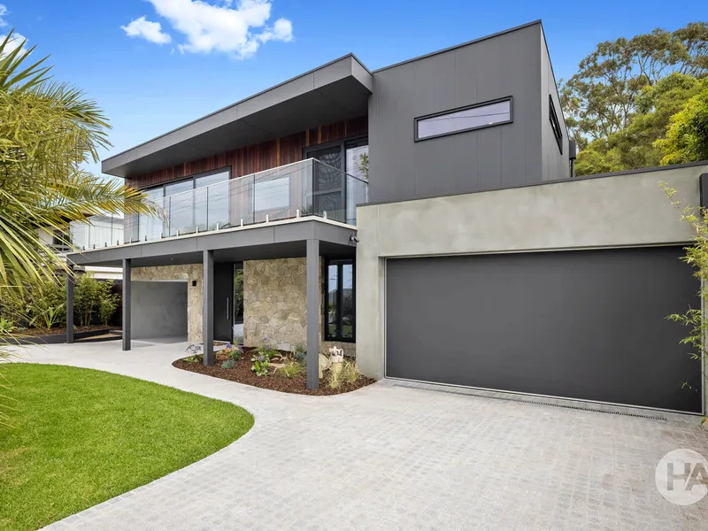 Summer style, year-round magic