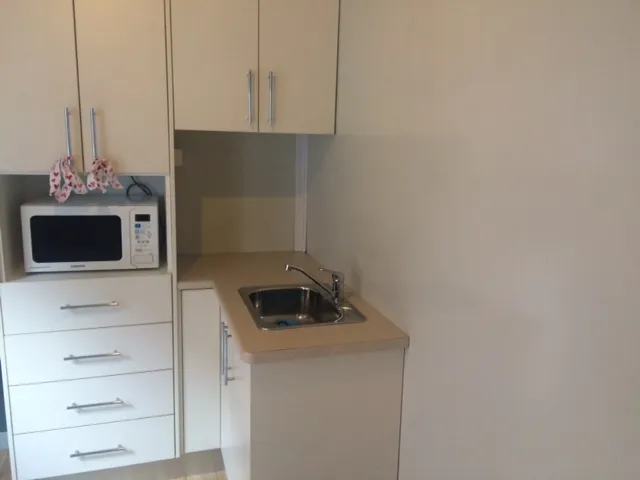 Conveniently located granny flat