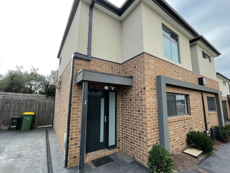 As New 2 Bedroom Townhouse!