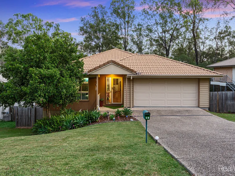 Four bedroom property on a large block of land – Invest or Move in!