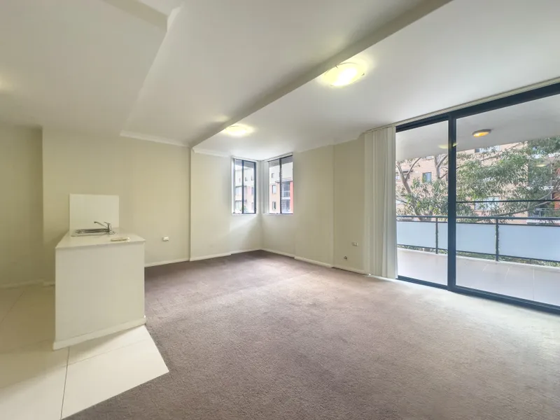 Two Bedder Plus Study Room For Lease