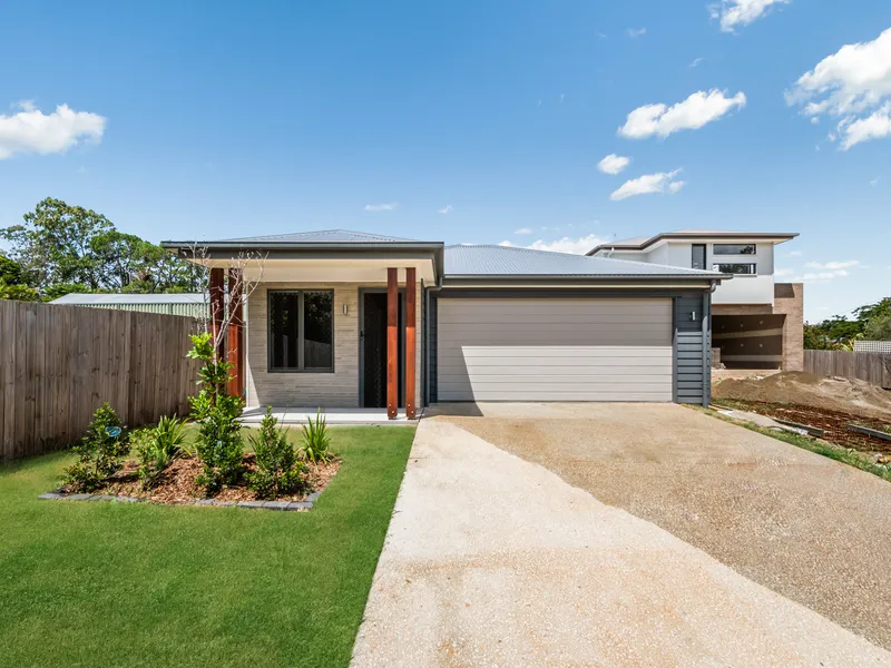 STUNNING 4-BED 2-BATH 1-STUDY NEW BUILD HOME