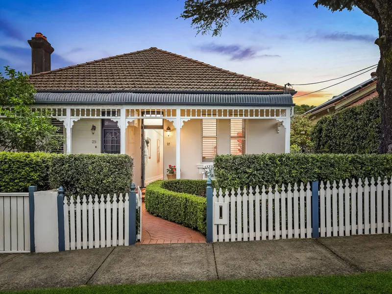 Renovated Federation beauty in a blue-ribbon location