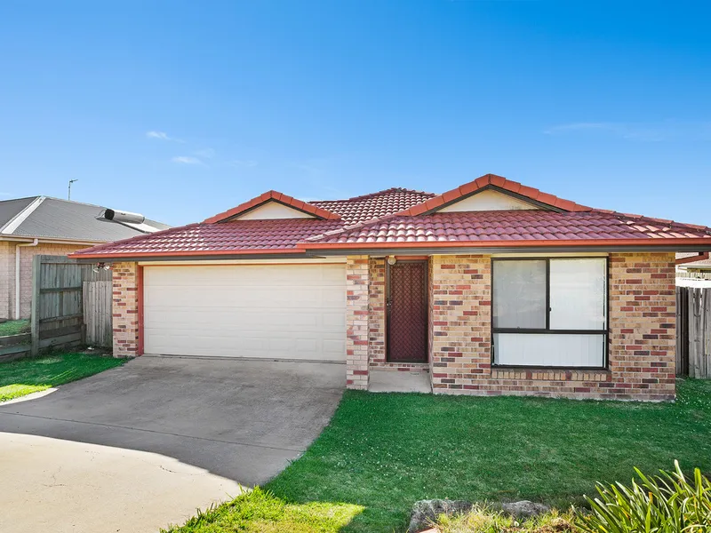 Functional Family Glenvale Home Minutes from CBD