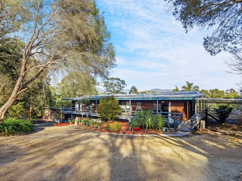 CALLING ALL LARGE FAMILIES – YOUR DREAM HOME AWAITS!