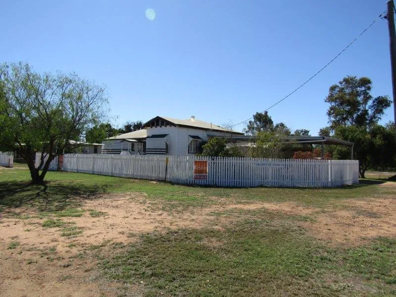 WHEN YOUR BACKYARD MEETS 'ESCAPE TO THE COUNTRY' - SHED - POOL – DECK