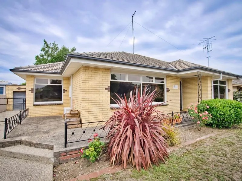 MODERNLY RENOVATED HOME