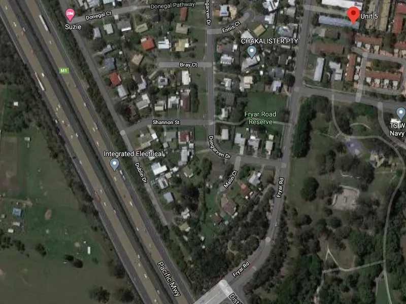 Unit with lock up garage